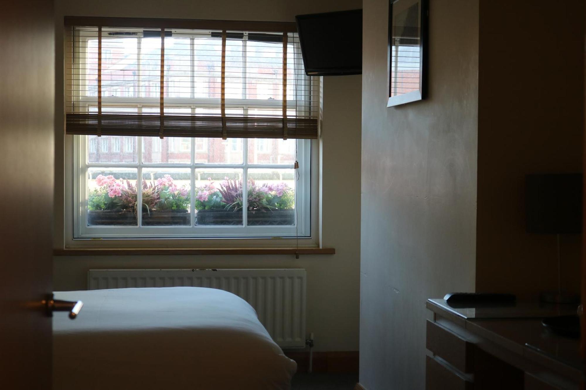 Lower Turks Head Manchester Extérieur photo